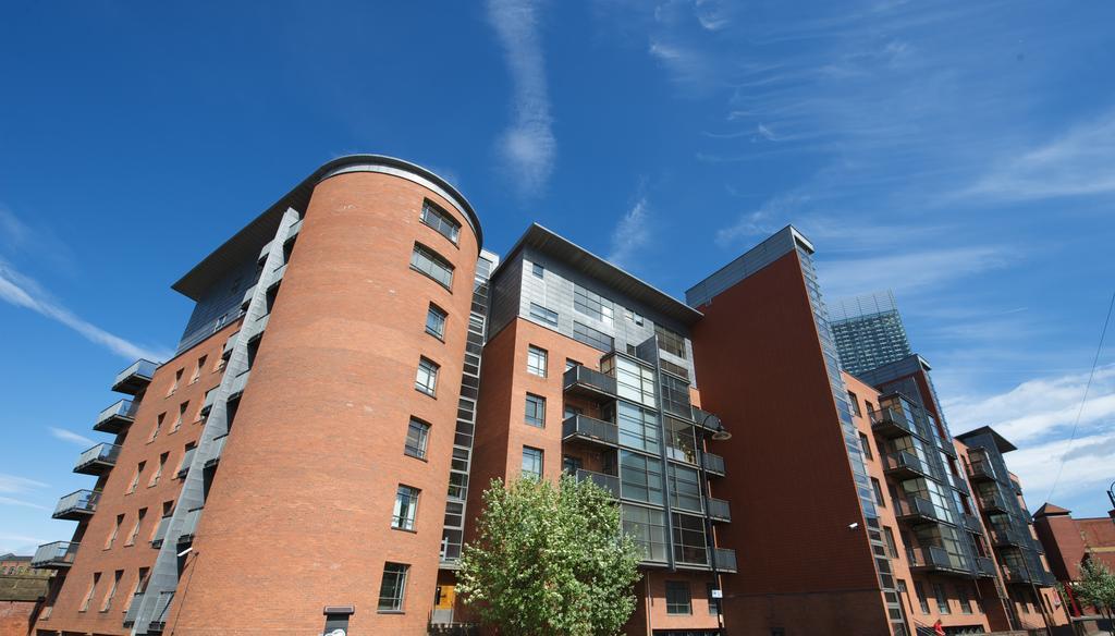 Stay Deansgate Apartments For 14 Nights Plus Манчестър Стая снимка
